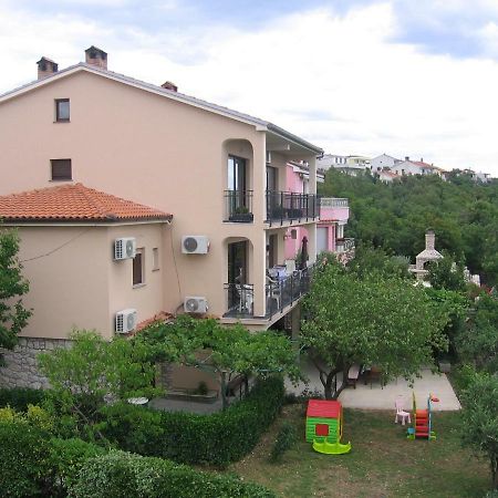 Apartmán Apartman Valentic Jadranovo Exteriér fotografie